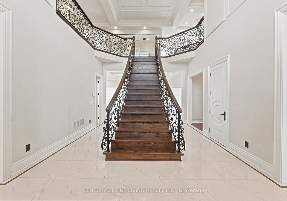 4-grafton-crescent-brampton-ontario-w13508846