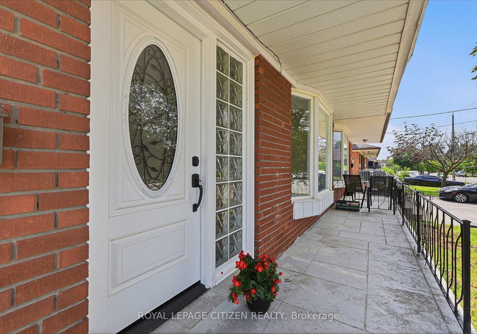53-grampian-crescent-toronto-york-ontario-w13508860