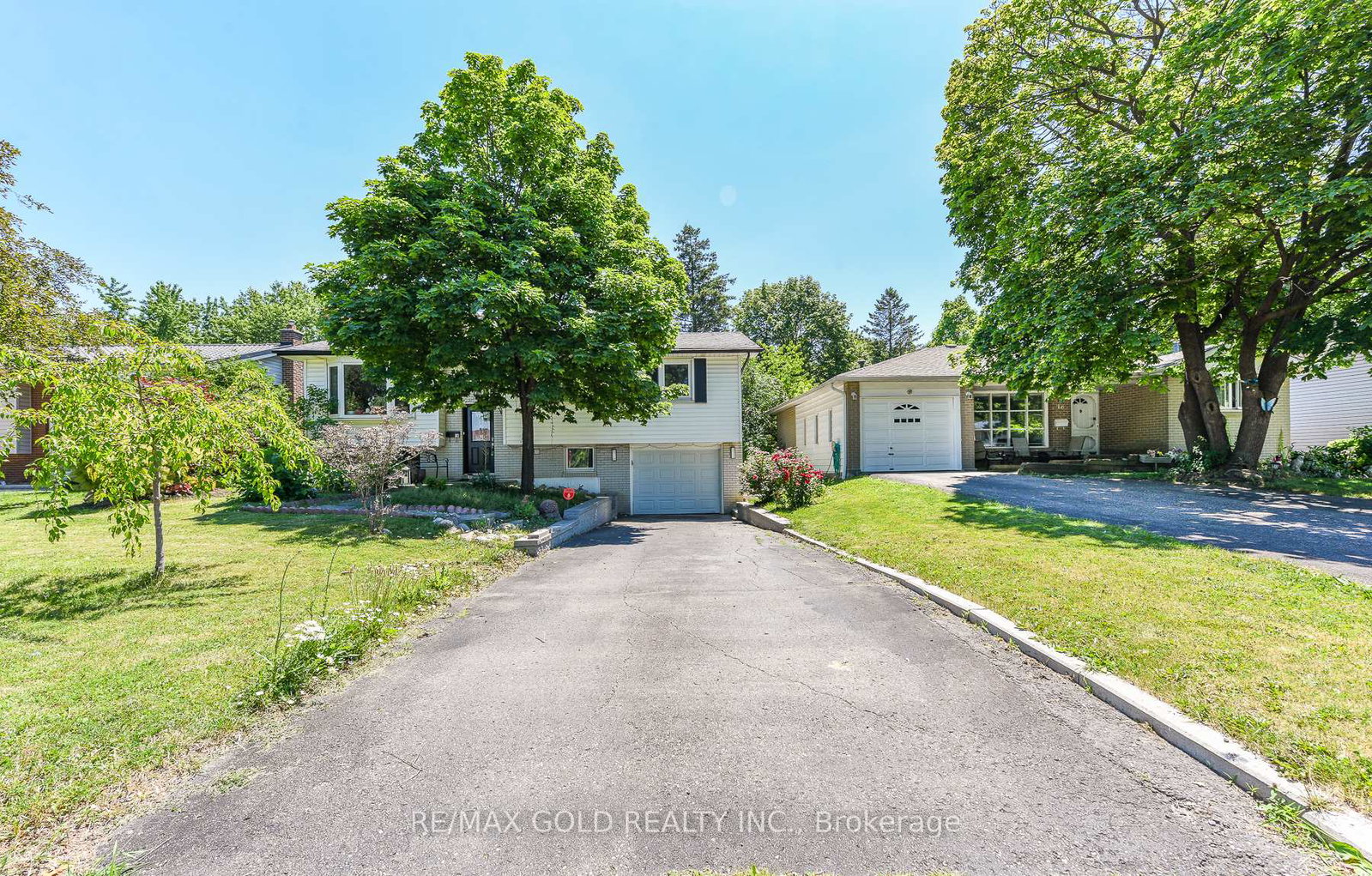 18-drury-crescent-brampton-ontario-w13508880