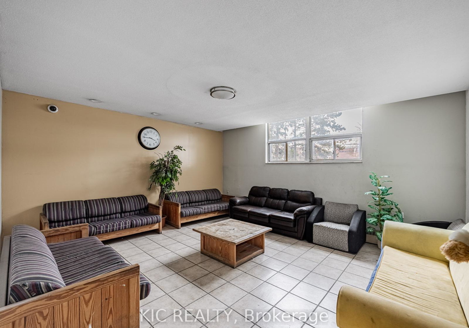 2645-kipling-avenue-toronto-etobicoke-ontario-w13509094