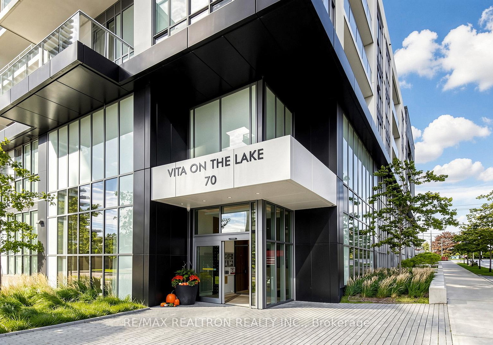 70-annie-craig-drive-toronto-etobicoke-ontario-w13509122