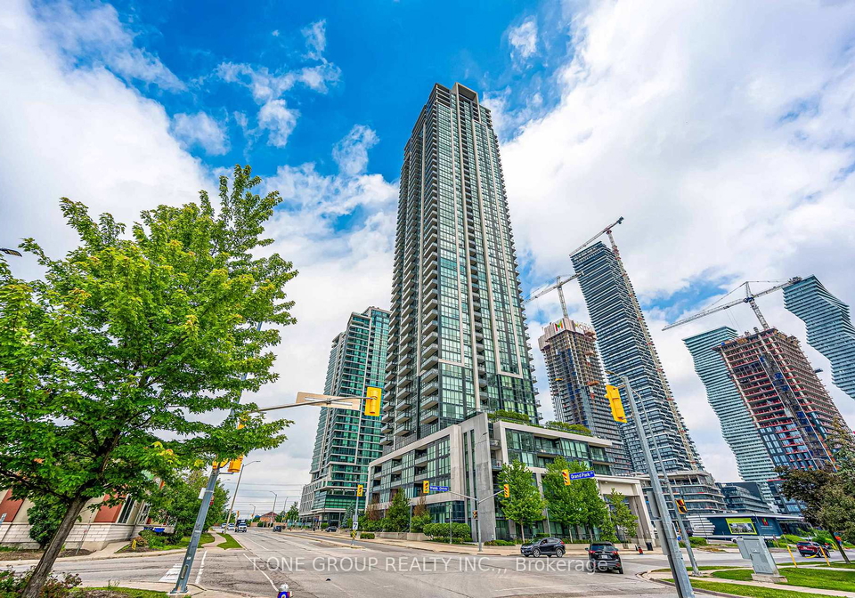 3975-grand-park-drive-mississauga-ontario-w13509148