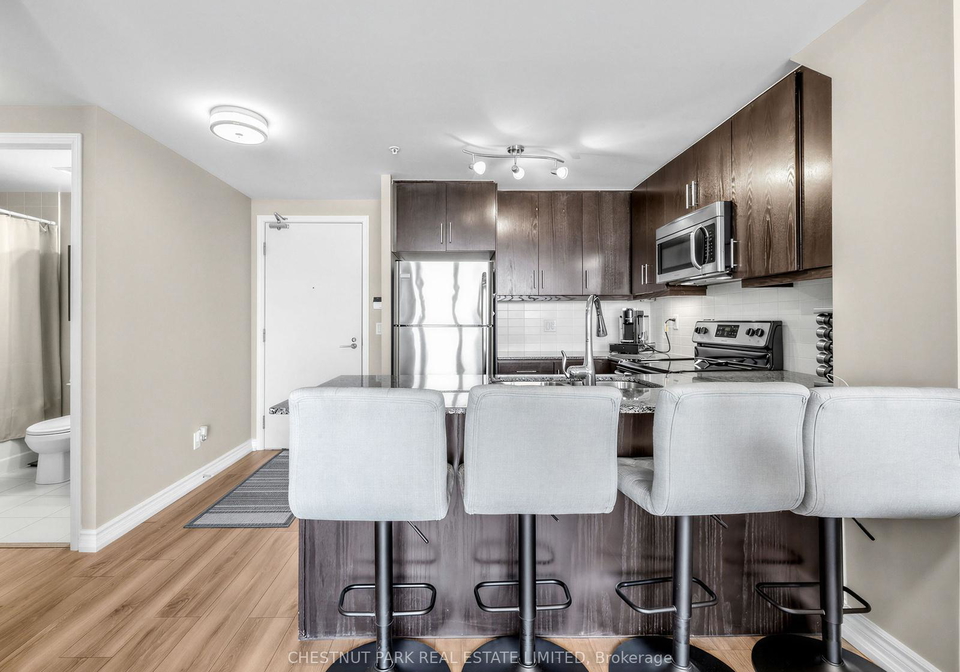 15-james-finlay-way-toronto-york-ontario-w13509222