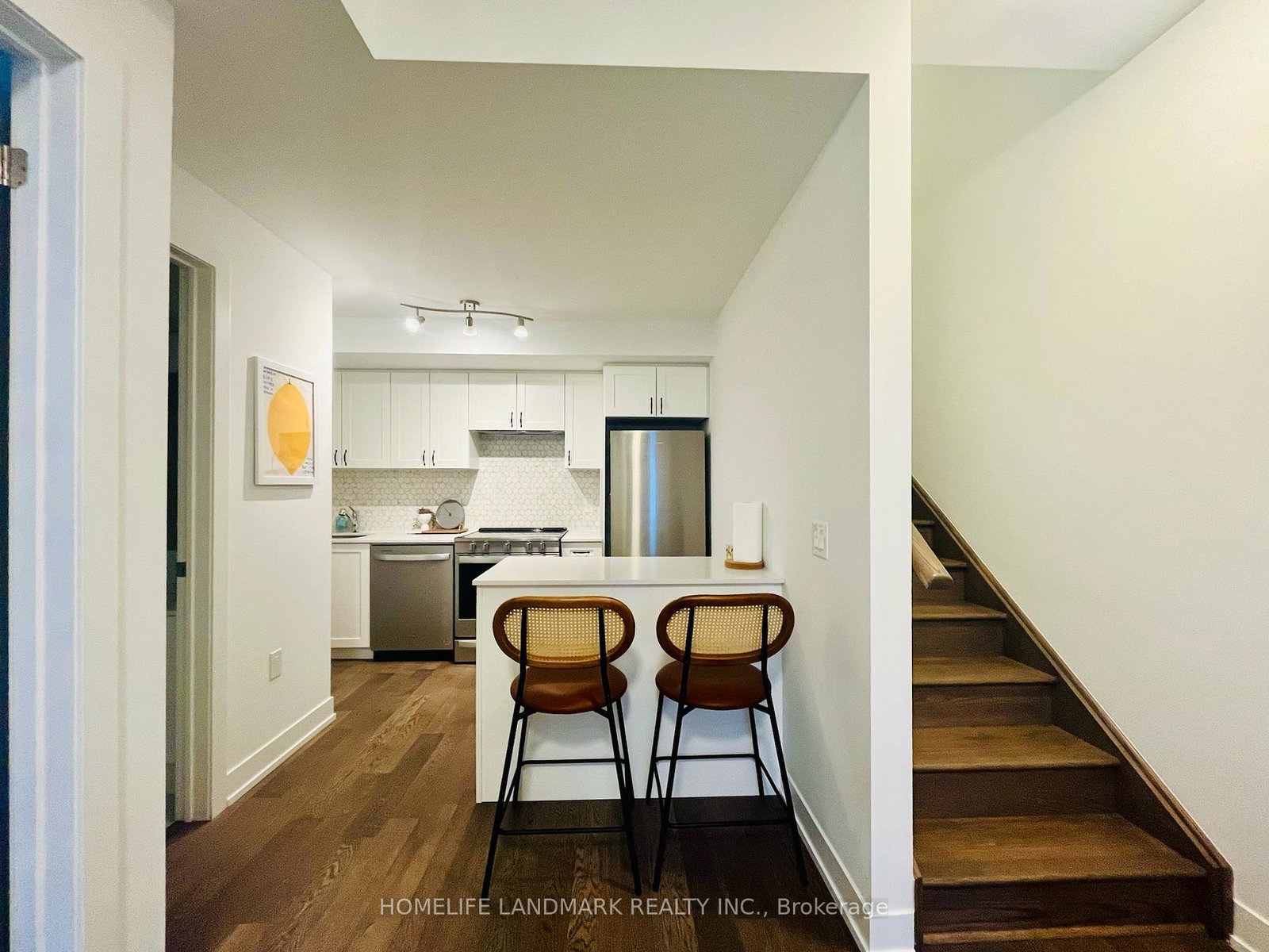 1095-douglas-mccurdy-common-mississauga-ontario-w13509392