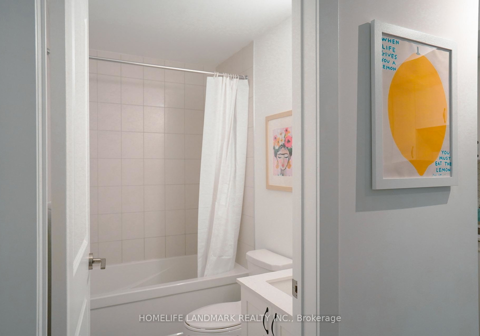 1095-douglas-mccurdy-common-mississauga-ontario-w13509392