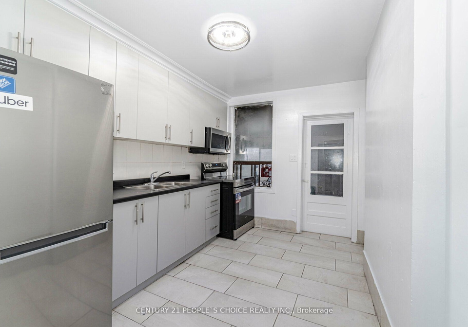 6-mimico-avenue-e-toronto-etobicoke-ontario-w13509638