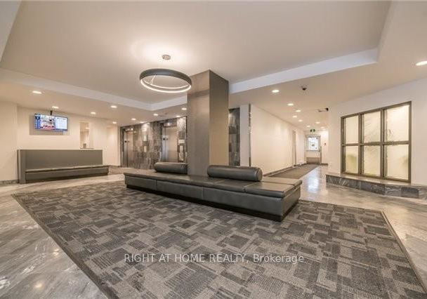 350-webb-drive-mississauga-ontario-w13509682