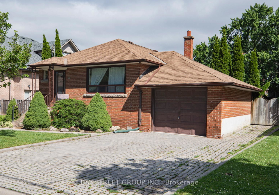 538-queens-drive-toronto-north-york-ontario-w13509816