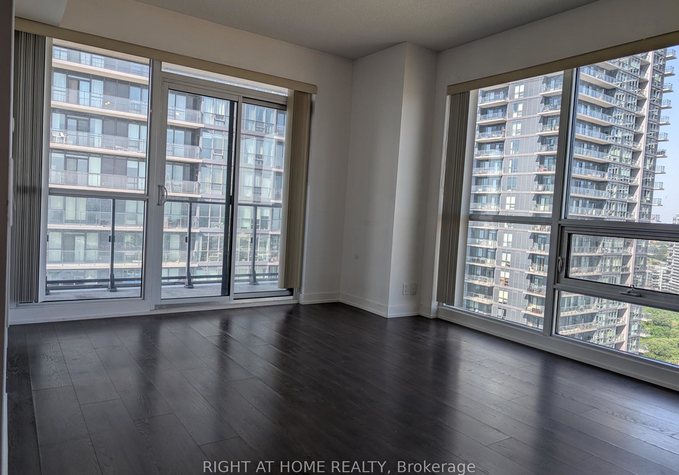2200-lake-shore-boulevard-w-toronto-etobicoke-ontario-w13509992