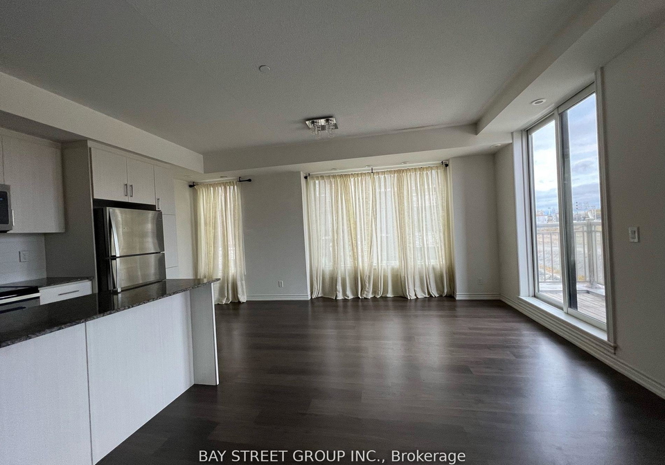 1long-branch-avenue-toronto-etobicoke-ontario-w13510000