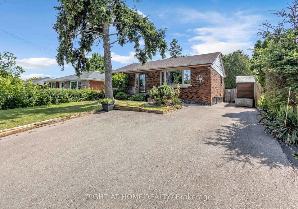 1404-bunnell-drive-burlington-ontario-w13511136