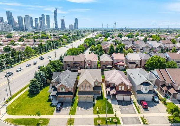 754-white-clover-way-mississauga-ontario-w13511516