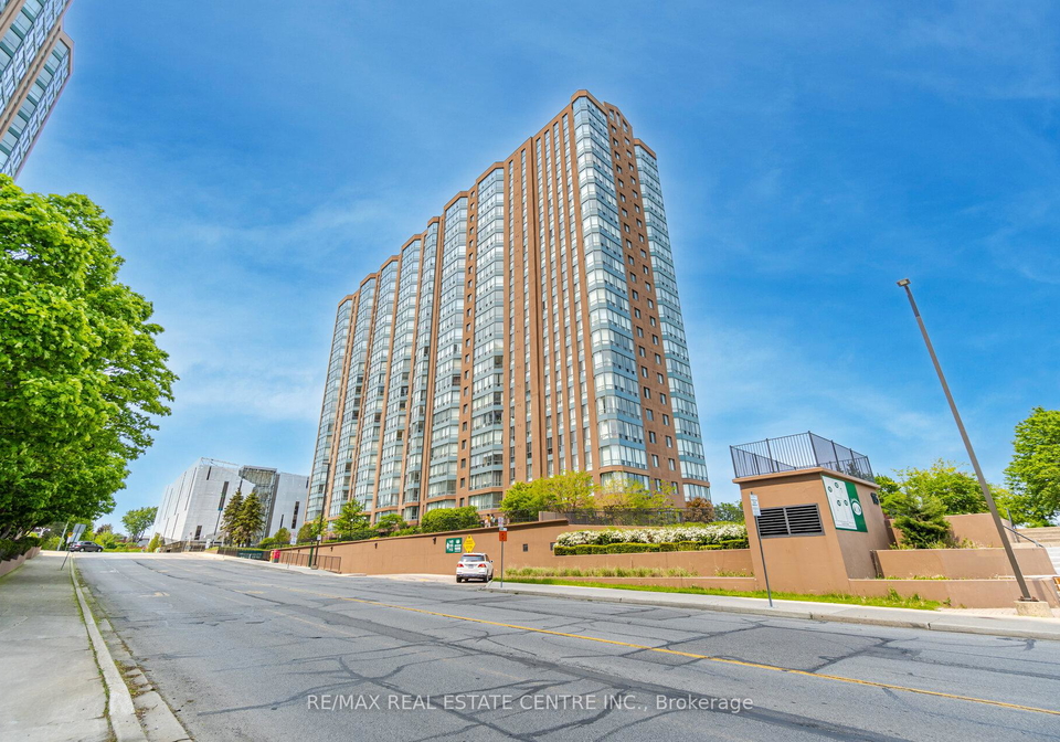 115-hillcrest-avenue-mississauga-ontario-w13511560