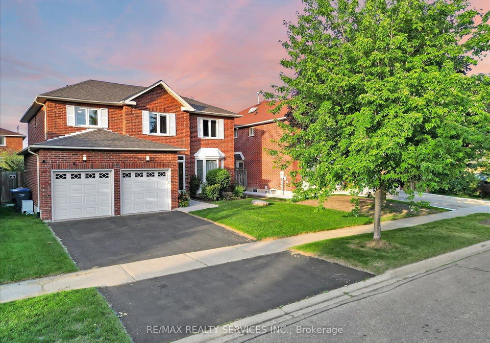 13-corkett-drive-brampton-ontario-w13512020