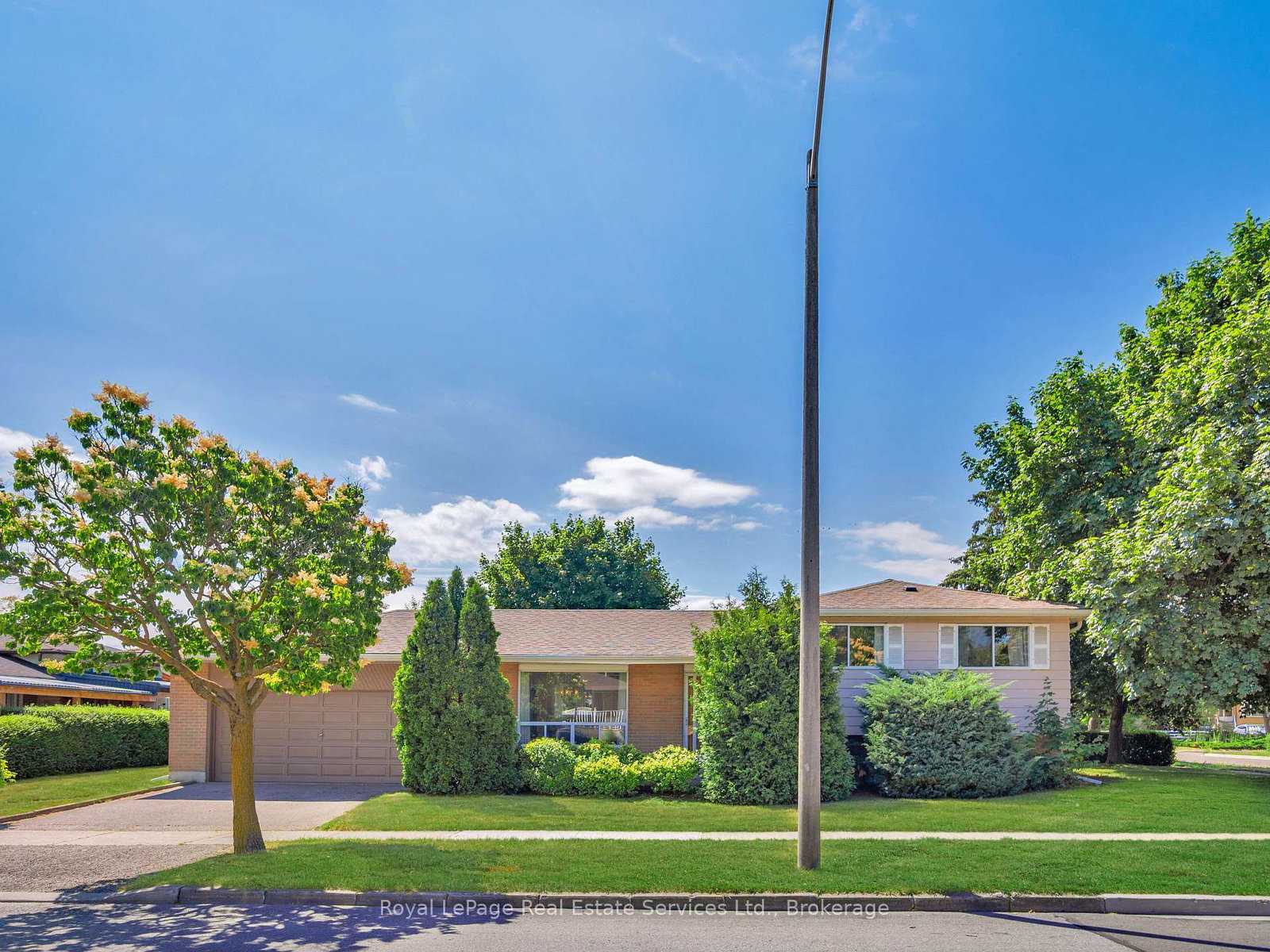1-mosswood-lane-toronto-etobicoke-ontario-w13512130