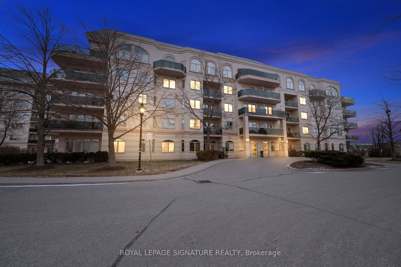 3-dayspring-circle-brampton-ontario-w13512468
