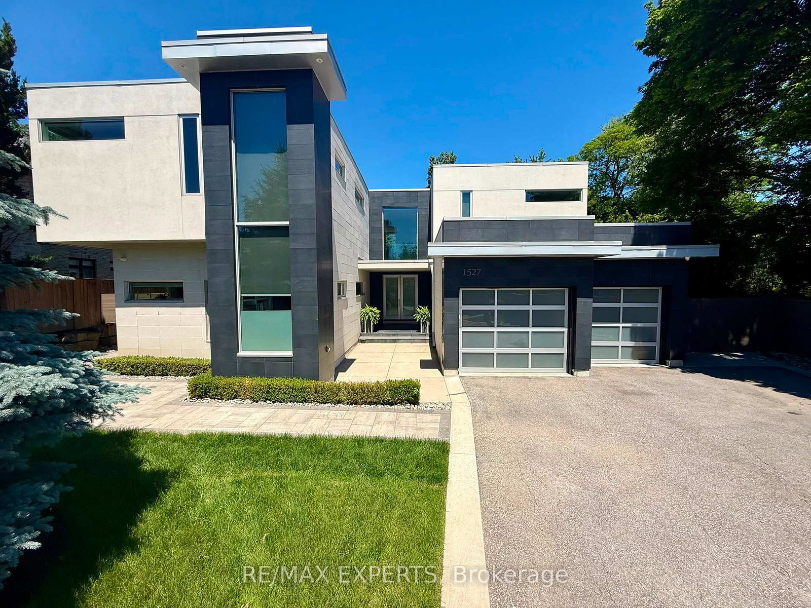 1527-glenhill-crescent-mississauga-ontario-w13512568