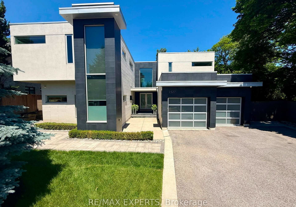 1527-glenhill-crescent-mississauga-ontario-w13512568