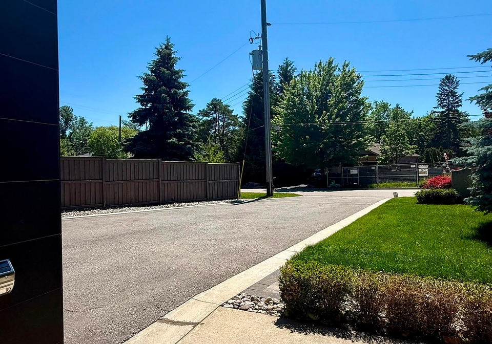 1527-glenhill-crescent-mississauga-ontario-w13512568