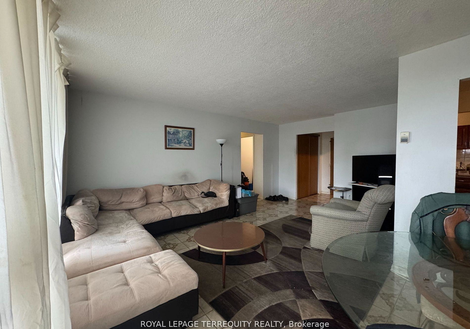 15-london-green-court-toronto-york-ontario-w13512604