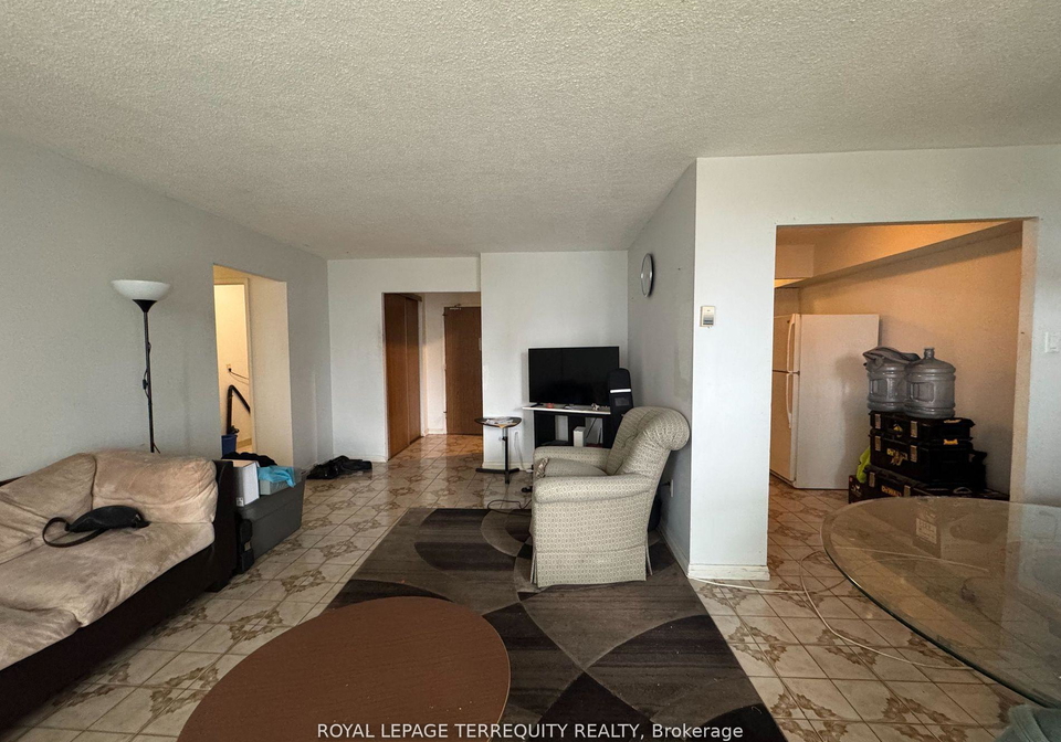 15-london-green-court-toronto-york-ontario-w13512604