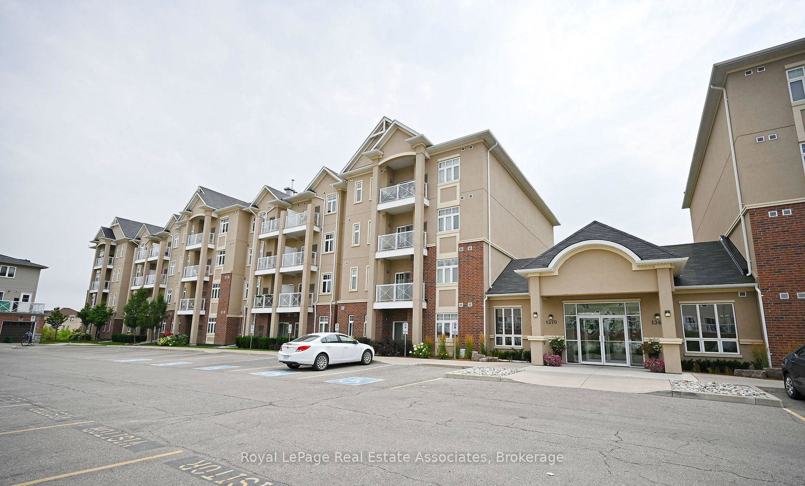 1370-costigan-road-milton-ontario-w13512646