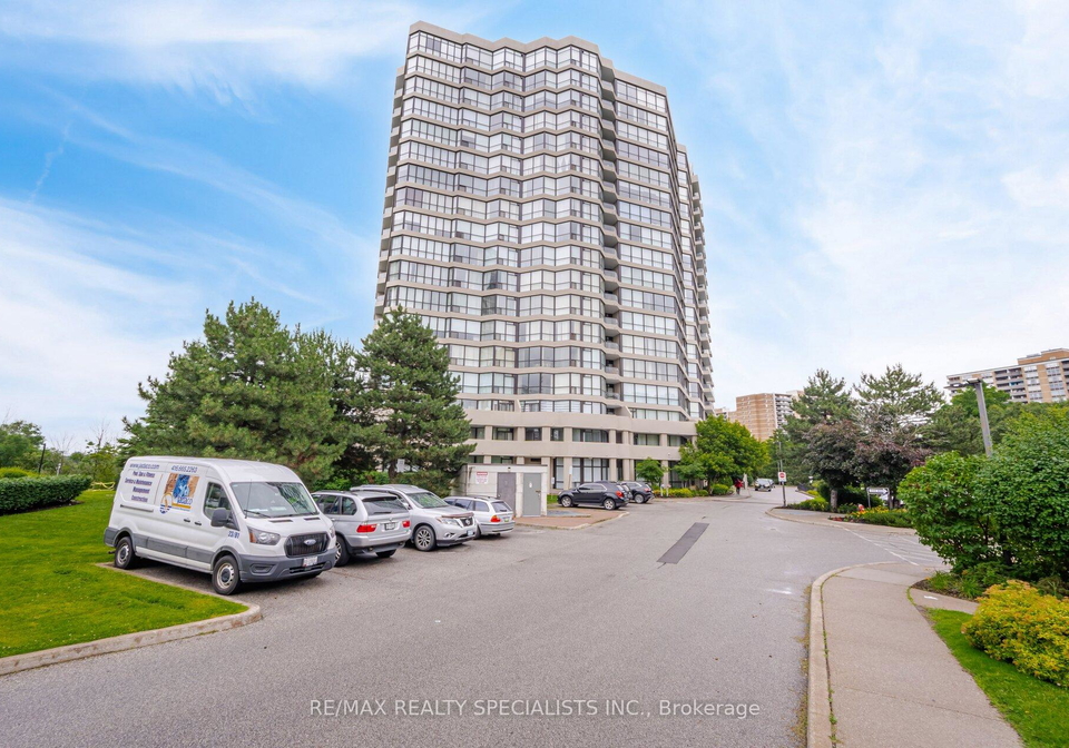 5-rowntree-road-n-toronto-etobicoke-ontario-w13512654