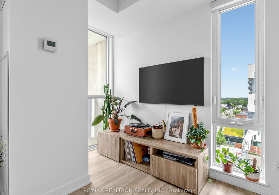 160-flemington-road-toronto-north-york-ontario-w13512806
