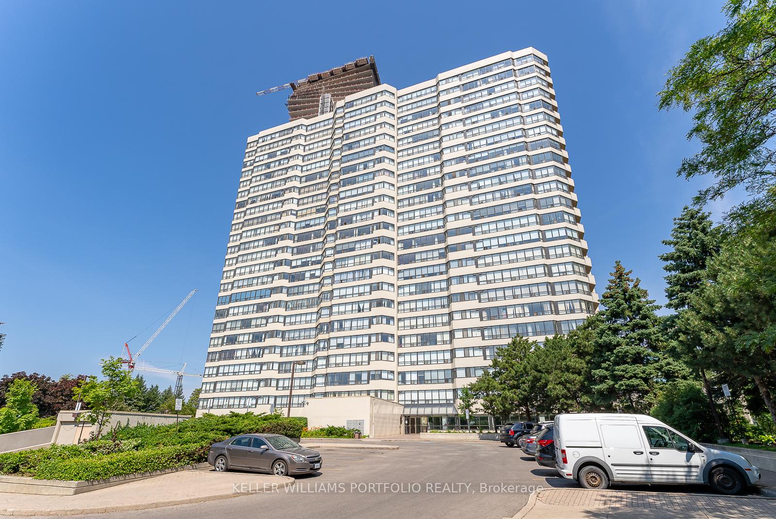 400-webb-drive-mississauga-ontario-w13512952