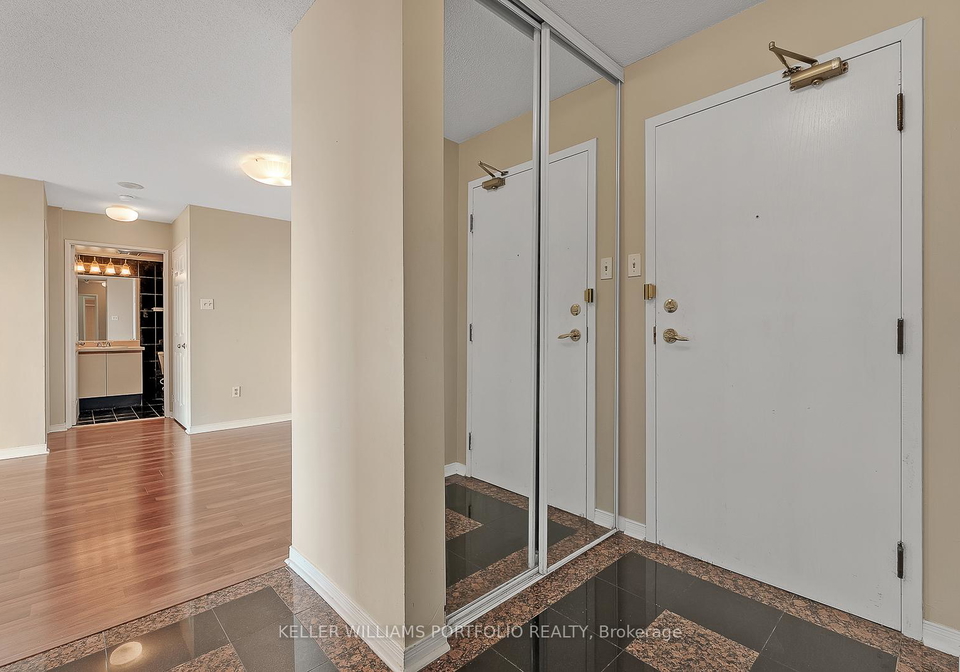 400-webb-drive-mississauga-ontario-w13512952
