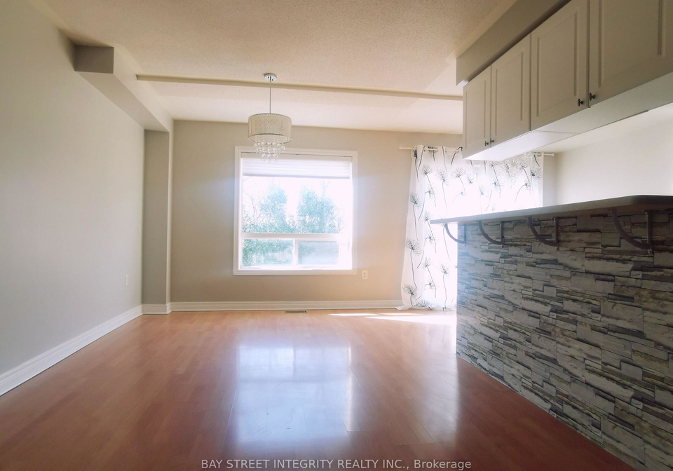 355-ravineview-way-oakville-ontario-w13513408