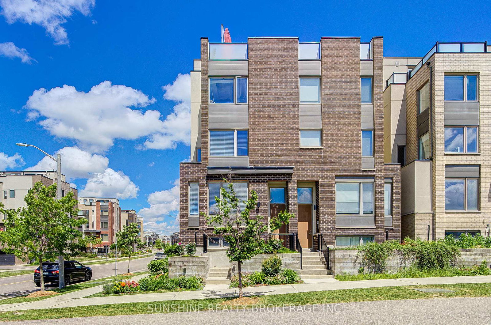 143-stanley-greene-boulevard-toronto-york-ontario-w13513516