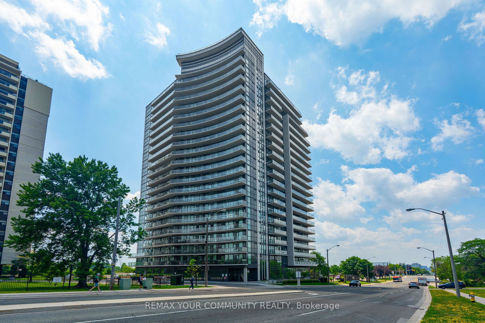 1461-lawrence-avenue-toronto-north-york-ontario-w13513530