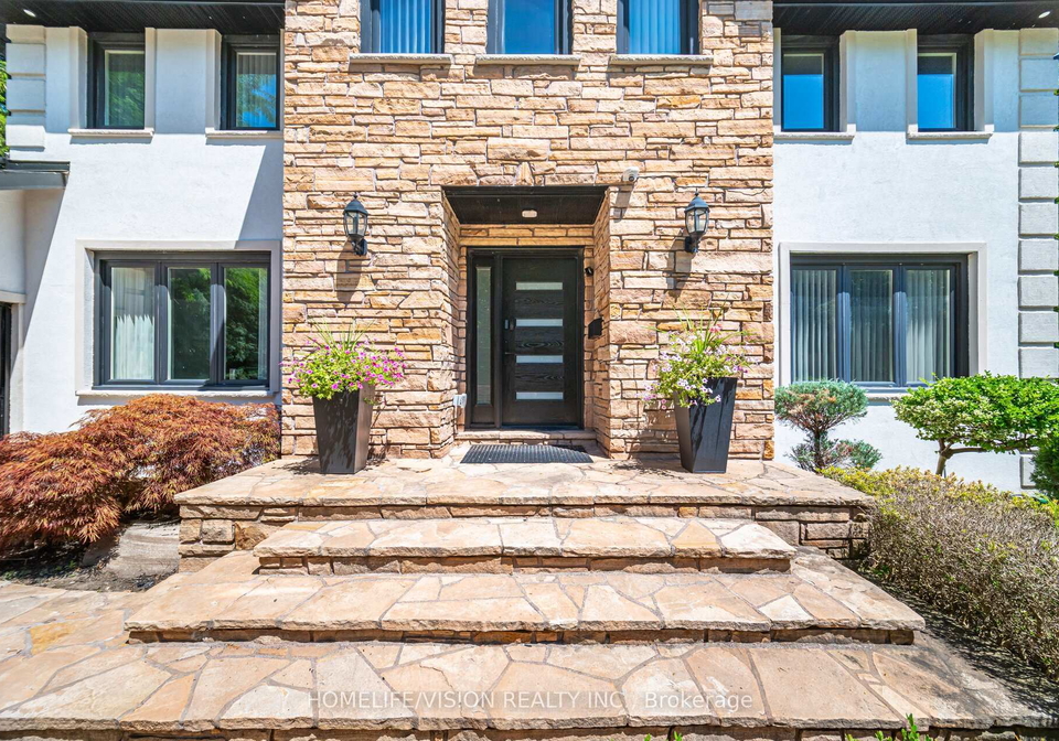 1298-bunsden-avenue-mississauga-ontario-w13513774