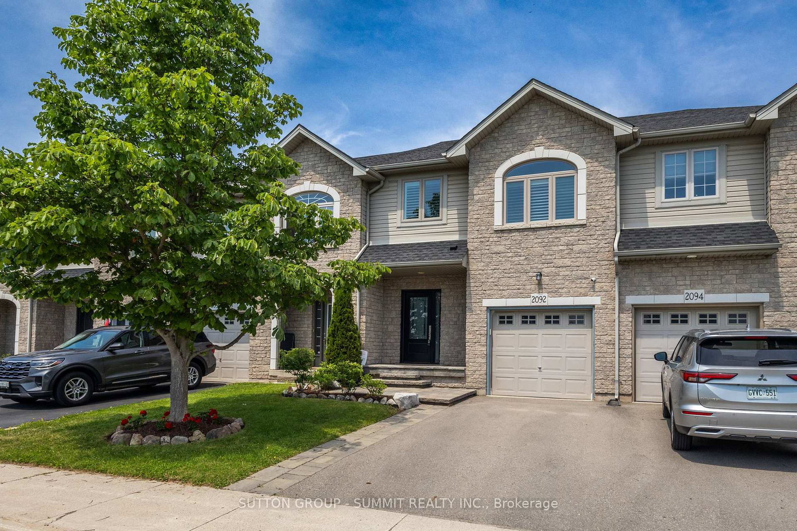 2092-english-crescent-burlington-ontario-w13514368