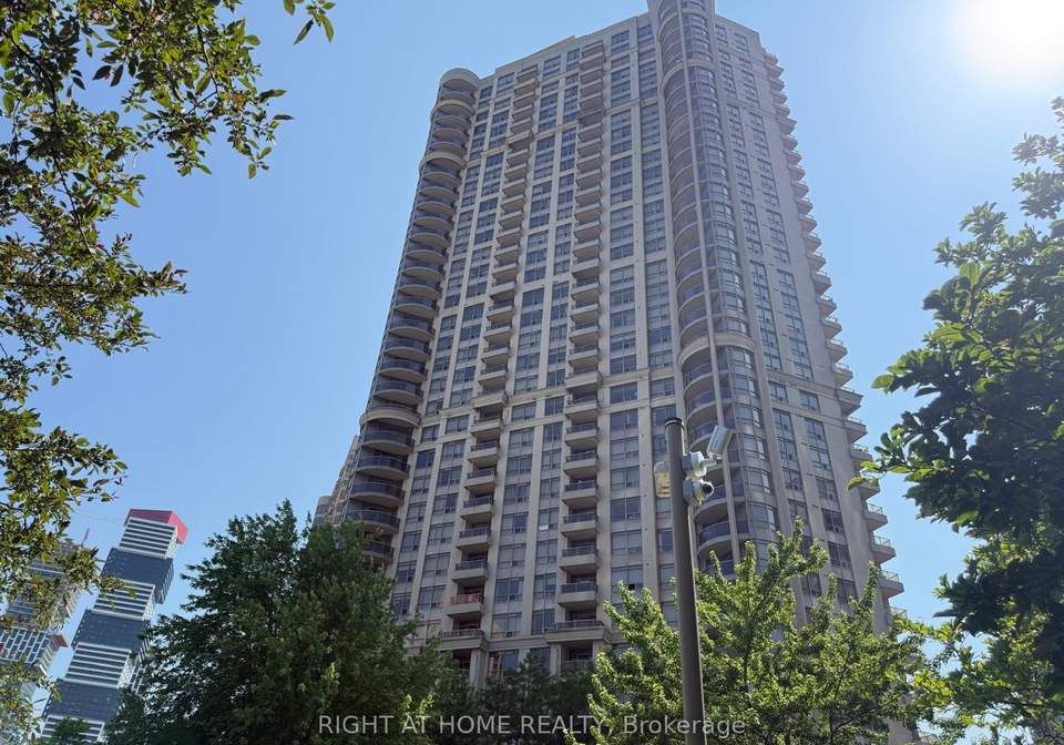 310-burnhamthorpe-road-w-mississauga-ontario-w13514370