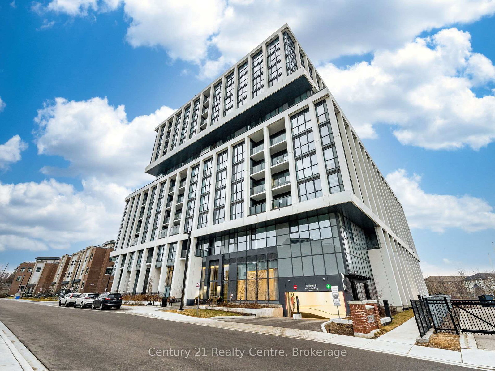 1063-douglas-mccurdy-common-mississauga-ontario-w13514418