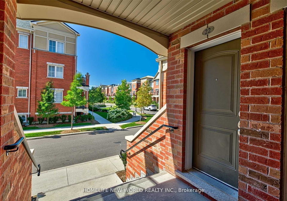 2484-post-road-oakville-ontario-w13514500