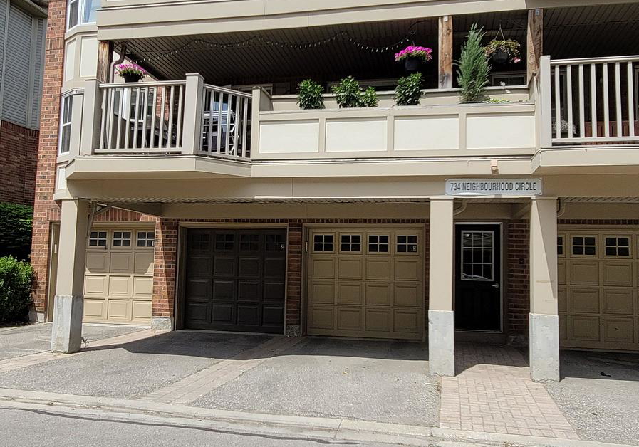 734-neighbourhood-circle-mississauga-ontario-w13514582