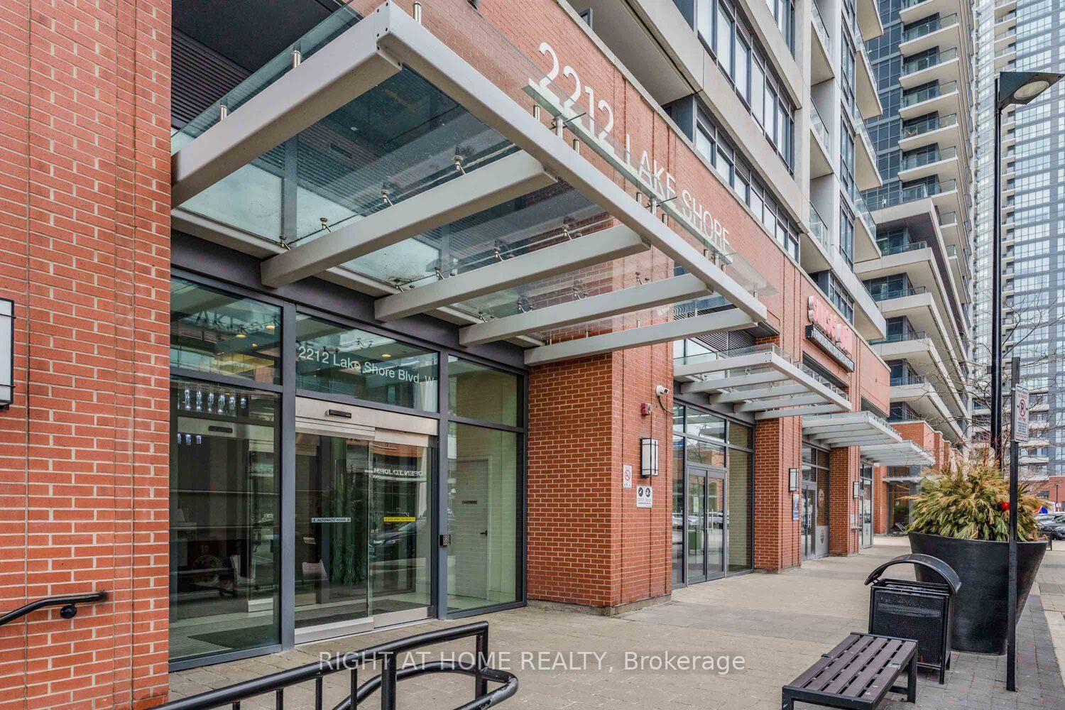 2212-lake-shore-boulevard-w-toronto-etobicoke-ontario-w13514742