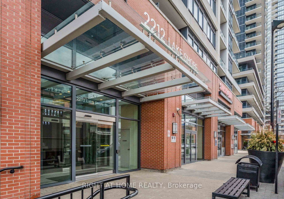 2212-lake-shore-boulevard-w-toronto-etobicoke-ontario-w13514742