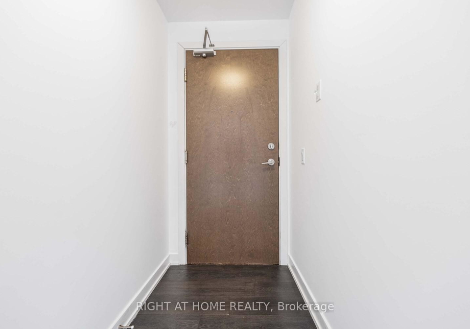 2212-lake-shore-boulevard-w-toronto-etobicoke-ontario-w13514742