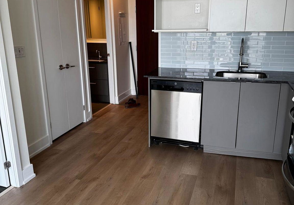 160-flemington-road-toronto-north-york-ontario-w13514746