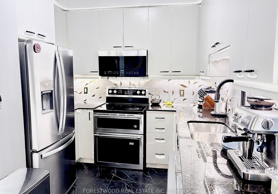 60-absolute-avenue-mississauga-ontario-w13514760