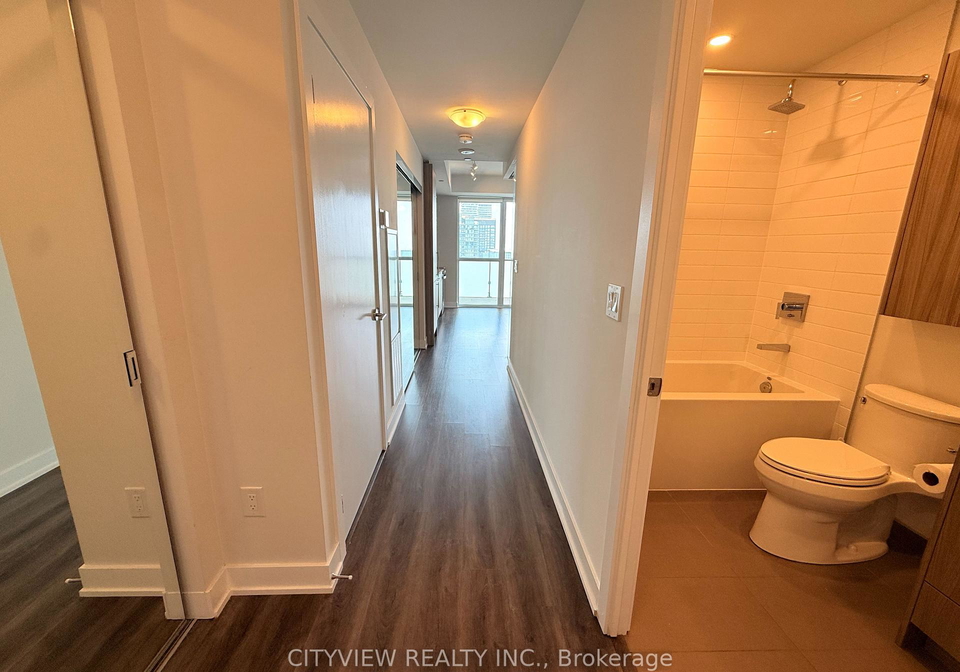 430-square-one-drive-mississauga-ontario-w13514778