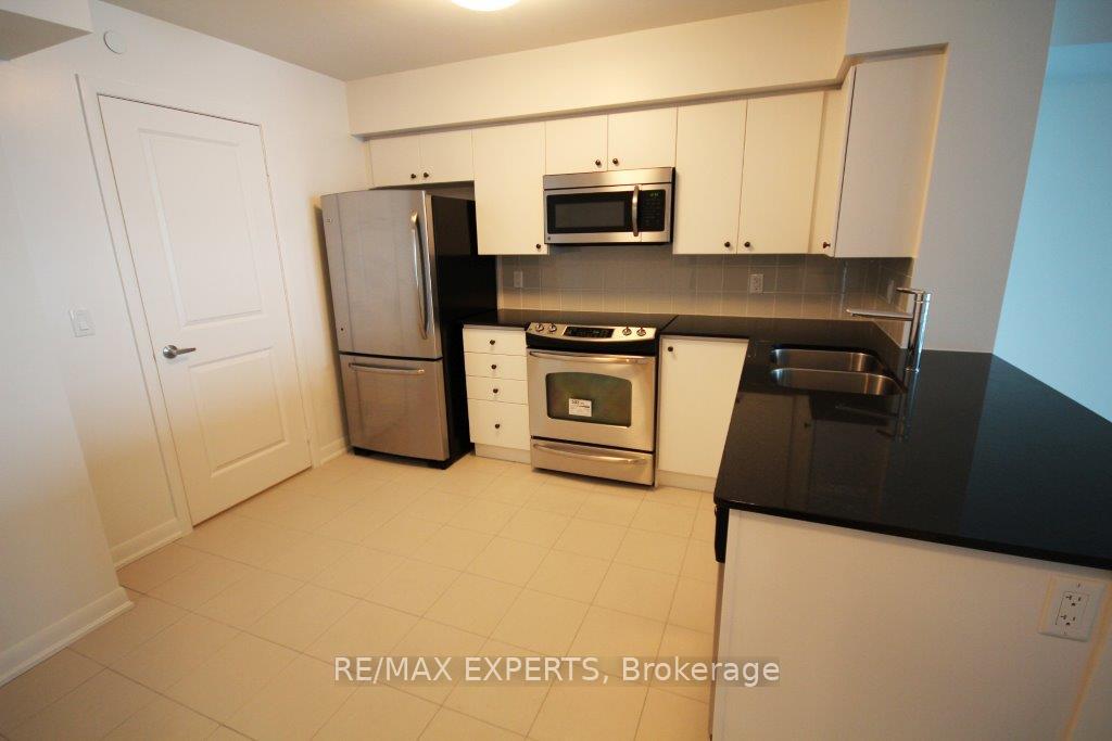 215-sherway-gardens-road-toronto-etobicoke-ontario-w13514912