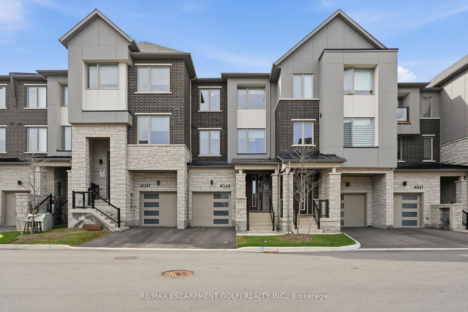 4045-saida-street-mississauga-ontario-w13515078