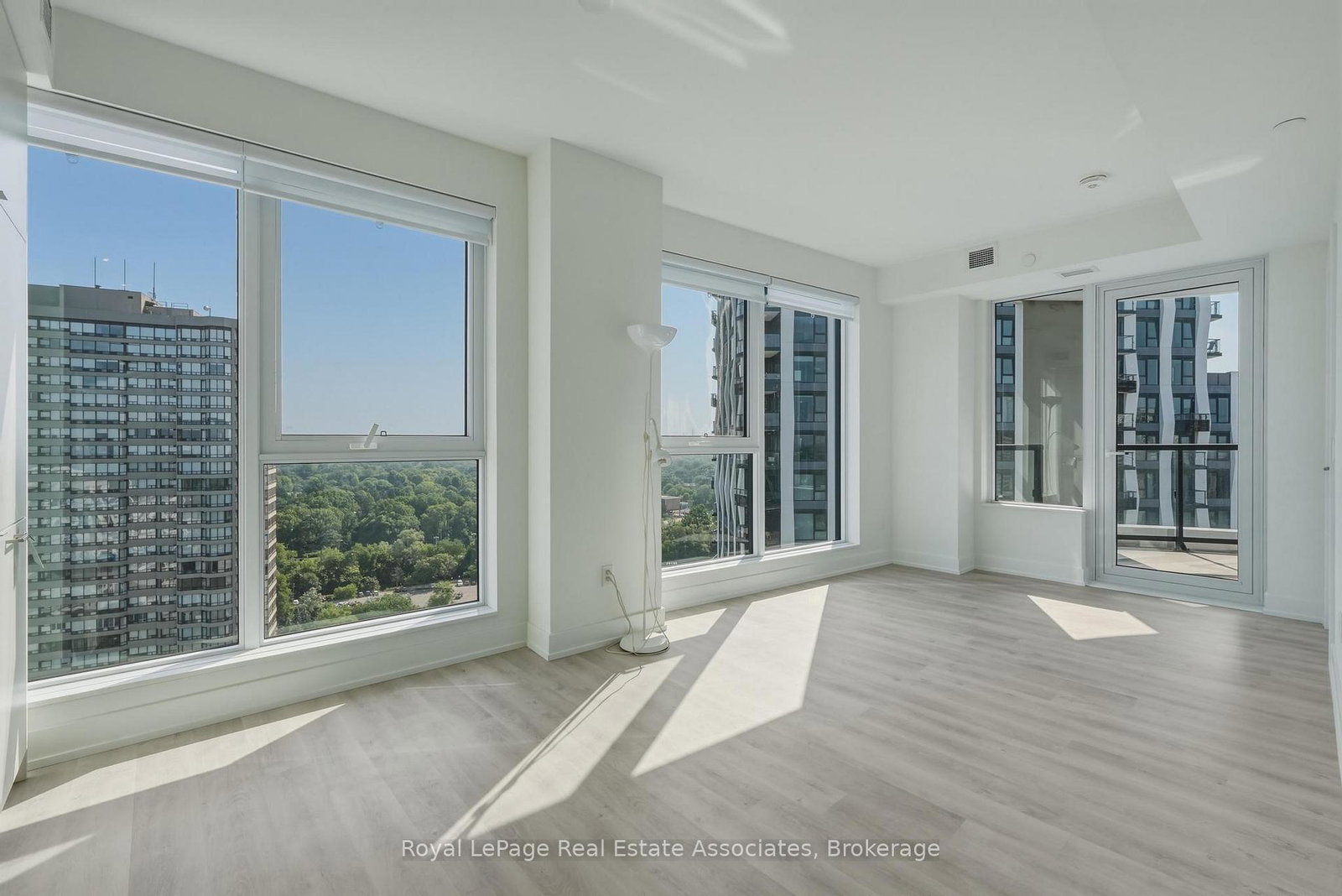 25-cordova-avenue-toronto-etobicoke-ontario-w13515192