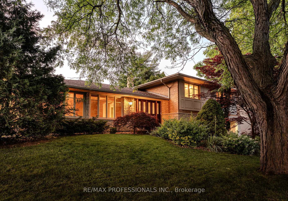 28-aylesbury-road-toronto-etobicoke-ontario-w13515352