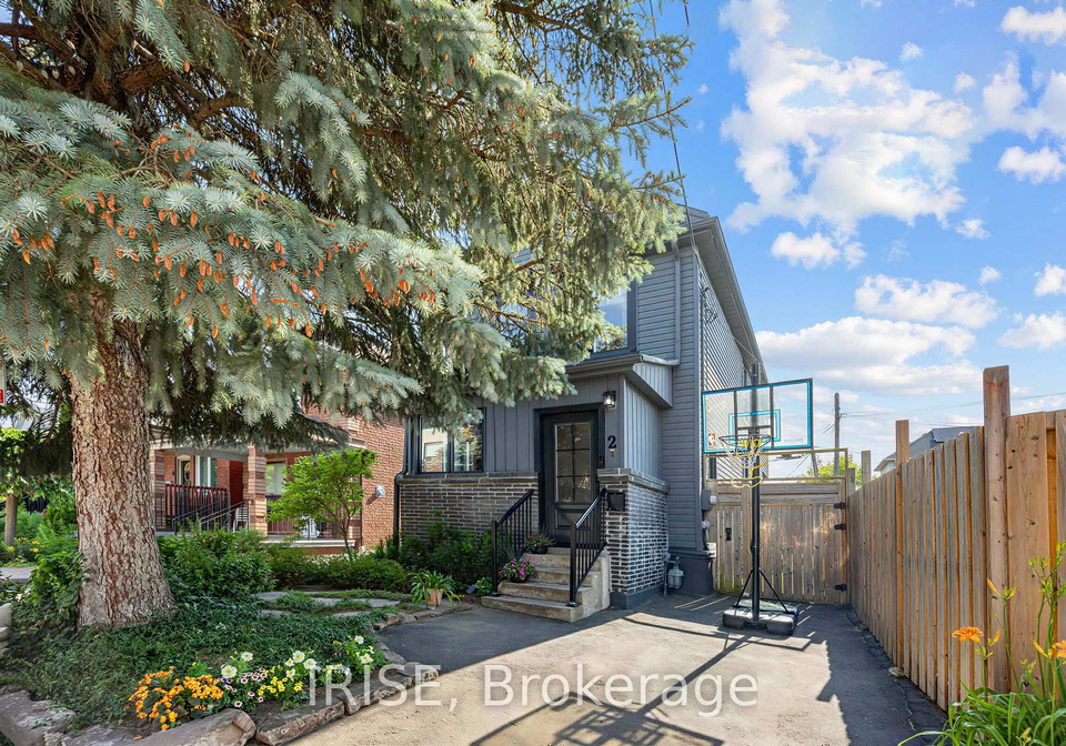 2-beechwood-avenue-toronto-toronto-ontario-w13515422